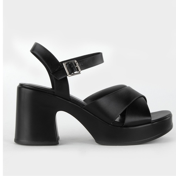 SODA Chunky Block Heel Platform Sandal, Black - Picture 4 of 4